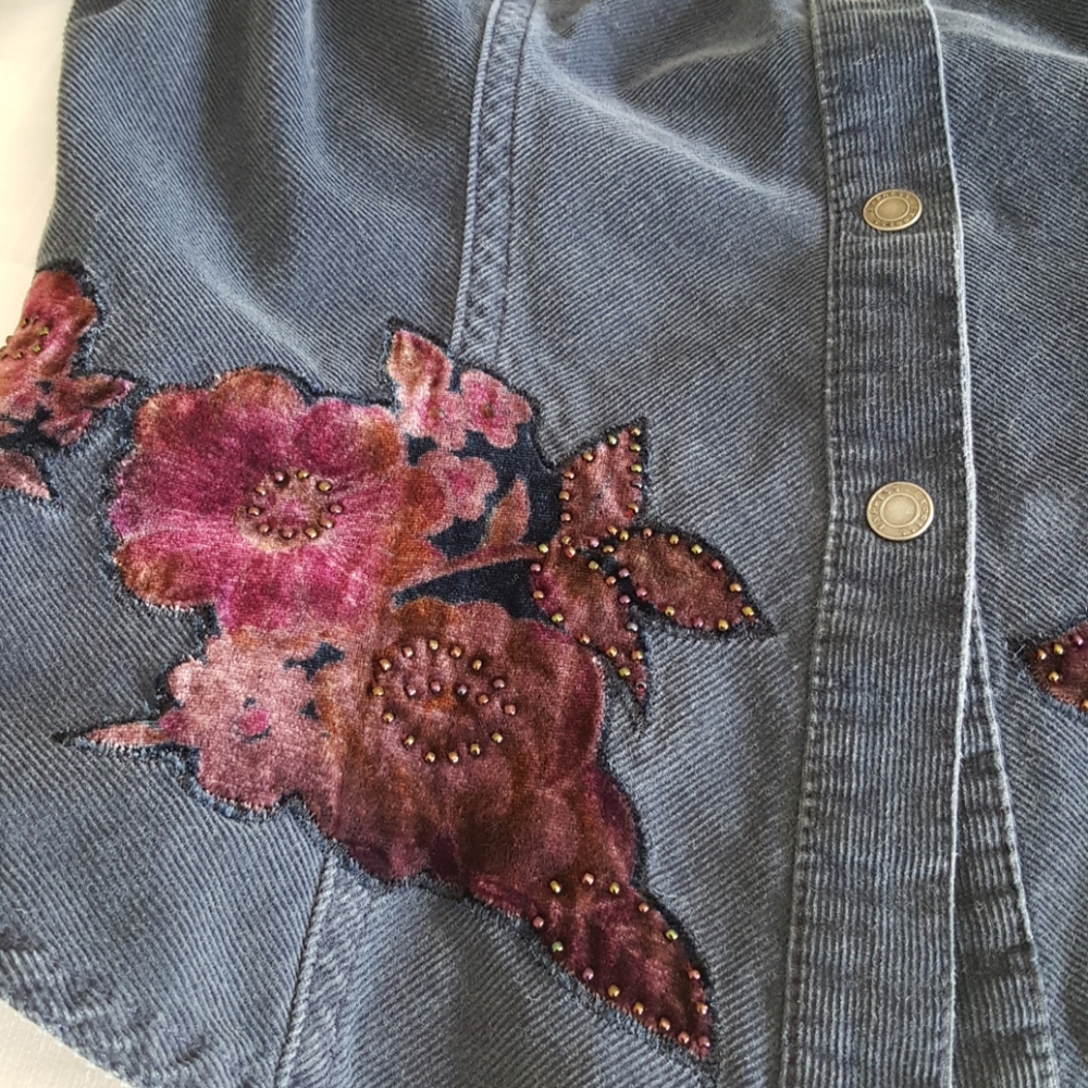 Express Shirt - Picture 2 of 6